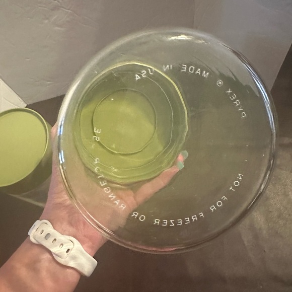 2 Pyrex canisters - Picture 8 of 9